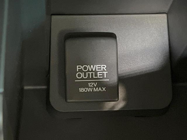 フィットハイブリッド Ｌパッケージ　禁煙車　純正ナビ　バックカメラ　衝突軽減装置　ドラレコ　ＥＴＣスマートキー　ＬＥＤヘッドライト　クルコン　オートライト　ハーフレザー　オートエアコン　Ｂｌｕｅｔｏｏｔｈ　ＣＤ／ＤＶＤ再生（42枚目）