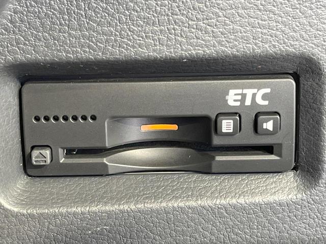 スペーシアカスタム ＸＳリミテッド　禁煙車　衝突軽減装置　純正ナビ　バックカメラ　両側電動スライド　ＥＴＣ　ＨＩＤヘッド　前席シートヒーター　スマートキー　オートエアコン　オートライト　アイドリングストップ　純正１５インチアルミ（7枚目）