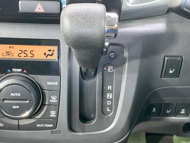 スペーシアカスタム ＸＳリミテッド　禁煙車　衝突軽減装置　純正ナビ　バックカメラ　両側電動スライド　ＥＴＣ　ＨＩＤヘッド　前席シートヒーター　スマートキー　オートエアコン　オートライト　アイドリングストップ　純正１５インチアルミ（24枚目）