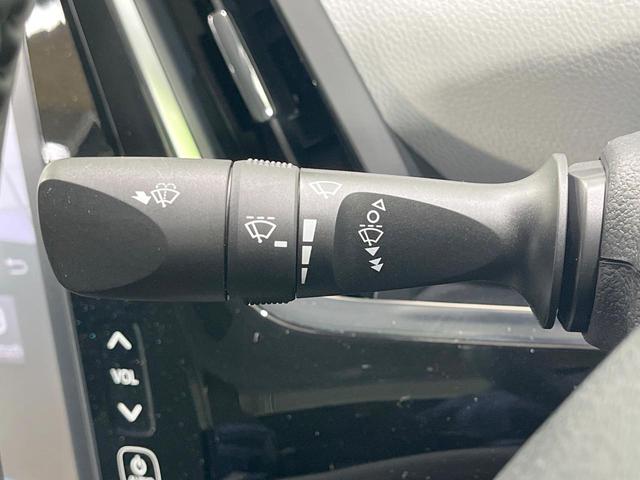 プリウスPHV Sナビパッケージ 禁煙車 純正11.6型ナビ バックカメラ 衝突軽減装置 レーダークルーズ ETC ドラレコ LEDヘッド LEDフォグ シートヒーター ステアリングヒーター オートハイビーム Bluetooth(36枚目)