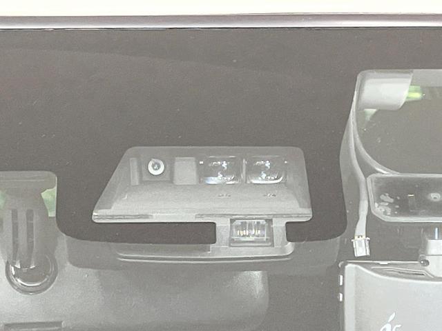 プロボックス ＧＬ　禁煙車　純正ナビ　衝突軽減装置　バックカメラ　ドラレコ　オートハイビーム　オートライト　車線逸脱警報　横滑り防止装置　１００Ｖ電源　Ｂｌｕｅｔｏｏｔｈ　電動格納ミラー　パワーウィンドウ　衝突安全ボディ（5枚目）