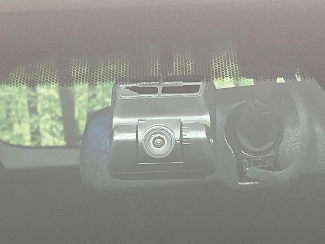 ヴェゼル ＨＶ　Ｘ・ホンダセンシングブリリアントスタイルＥＤ　禁煙車　純正ナビ　バックカメラ　衝突被害軽減システム　レーダークルーズ　ドラレコ　スマートキー　ＬＥＤヘッド　ＥＴＣ　純正１７インチアルミ　オートライト　デュアルエアコン　Ｂｌｕｅｔｏｏｔｈ　ＣＤ（29枚目）