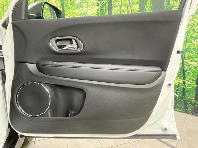 ヴェゼル ＨＶ　Ｘ・ホンダセンシングブリリアントスタイルＥＤ　禁煙車　純正ナビ　バックカメラ　衝突被害軽減システム　レーダークルーズ　ドラレコ　スマートキー　ＬＥＤヘッド　ＥＴＣ　純正１７インチアルミ　オートライト　デュアルエアコン　Ｂｌｕｅｔｏｏｔｈ　ＣＤ（36枚目）