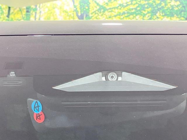 アルファードハイブリッド Ｚ　禁煙車　左右独立ムーンルーフ　１４．３インチディスプレイオーディオ　フリップダウン　両側電動ドア　全周囲カメラ　トヨタチームメイト　衝突軽減装置　ＡＣ１００Ｖ電源　電動リアゲート　レザーシート（7枚目）