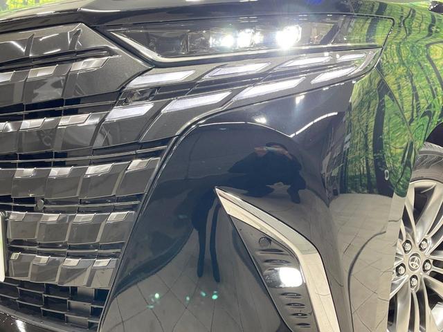 アルファードハイブリッド Ｚ　禁煙車　左右独立ムーンルーフ　１４．３インチディスプレイオーディオ　フリップダウン　両側電動ドア　全周囲カメラ　トヨタチームメイト　衝突軽減装置　ＡＣ１００Ｖ電源　電動リアゲート　レザーシート（13枚目）