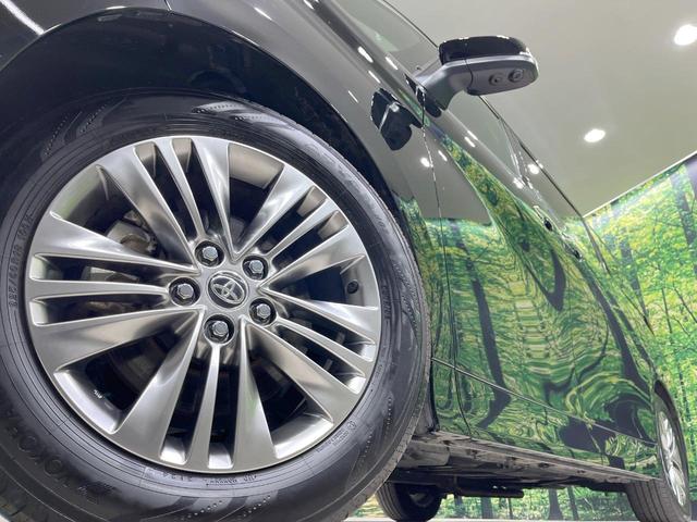 アルファードハイブリッド Ｚ　禁煙車　左右独立ムーンルーフ　１４．３インチディスプレイオーディオ　フリップダウン　両側電動ドア　全周囲カメラ　トヨタチームメイト　衝突軽減装置　ＡＣ１００Ｖ電源　電動リアゲート　レザーシート（14枚目）