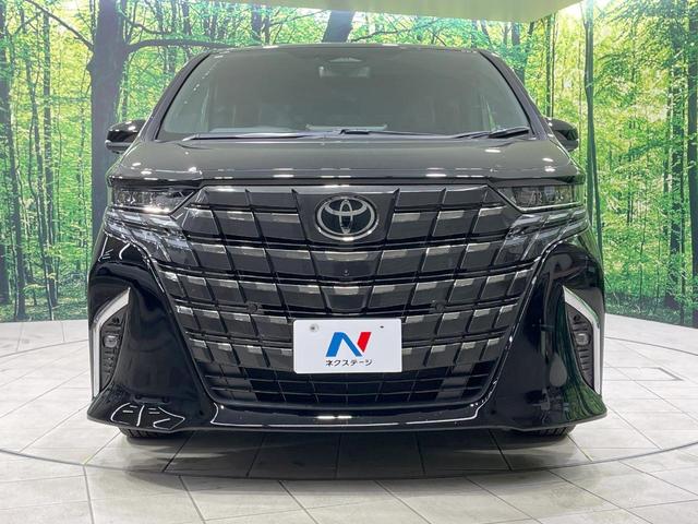 アルファードハイブリッド Ｚ　禁煙車　左右独立ムーンルーフ　１４．３インチディスプレイオーディオ　フリップダウン　両側電動ドア　全周囲カメラ　トヨタチームメイト　衝突軽減装置　ＡＣ１００Ｖ電源　電動リアゲート　レザーシート（15枚目）