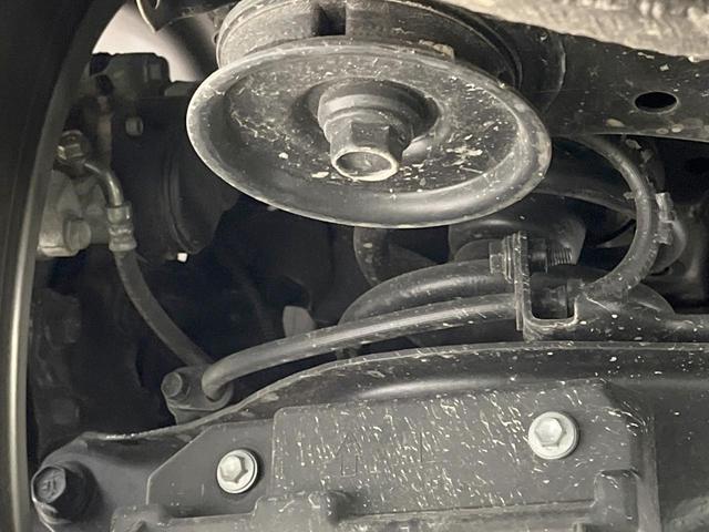 アルファードハイブリッド Ｚ　禁煙車　左右独立ムーンルーフ　１４．３インチディスプレイオーディオ　フリップダウン　両側電動ドア　全周囲カメラ　トヨタチームメイト　衝突軽減装置　ＡＣ１００Ｖ電源　電動リアゲート　レザーシート（20枚目）