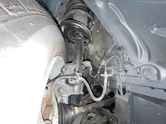 アクセラスポーツ １５Ｓ　プロアクティブ　禁煙車　純正ナビ　全周囲カメラ　衝突軽減装置　クルコン　コーナーセンサー　スマートキー　ＬＥＤヘッドライト　オートハイビーム　オートライト　デュアルエアコン　Ｂｌｕｅｔｏｏｔｈ　ＣＤ／ＤＶＤ再生（21枚目）