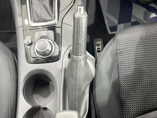 アクセラスポーツ １５Ｓ　プロアクティブ　禁煙車　純正ナビ　全周囲カメラ　衝突軽減装置　クルコン　コーナーセンサー　スマートキー　ＬＥＤヘッドライト　オートハイビーム　オートライト　デュアルエアコン　Ｂｌｕｅｔｏｏｔｈ　ＣＤ／ＤＶＤ再生（25枚目）