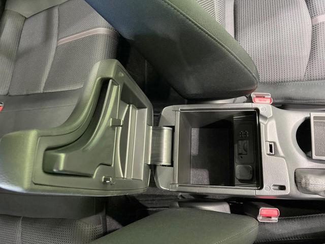 アクセラスポーツ １５Ｓ　プロアクティブ　禁煙車　純正ナビ　全周囲カメラ　衝突軽減装置　クルコン　コーナーセンサー　スマートキー　ＬＥＤヘッドライト　オートハイビーム　オートライト　デュアルエアコン　Ｂｌｕｅｔｏｏｔｈ　ＣＤ／ＤＶＤ再生（43枚目）