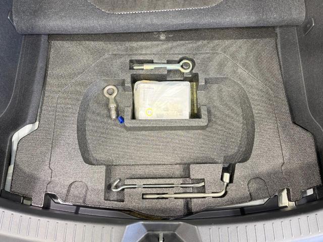 アクセラスポーツ １５Ｓ　プロアクティブ　禁煙車　純正ナビ　全周囲カメラ　衝突軽減装置　クルコン　コーナーセンサー　スマートキー　ＬＥＤヘッドライト　オートハイビーム　オートライト　デュアルエアコン　Ｂｌｕｅｔｏｏｔｈ　ＣＤ／ＤＶＤ再生（44枚目）