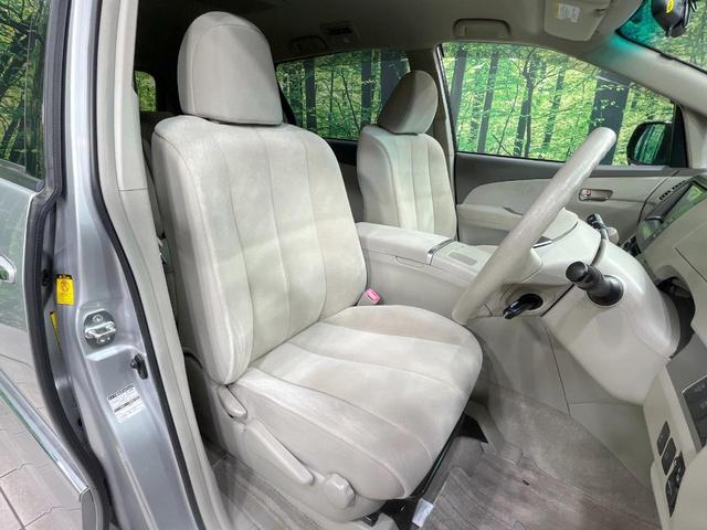 運転席シート廻りは使用感も少なく、良好な状態となっています。丁寧に使われていたことがよくわかりますね。