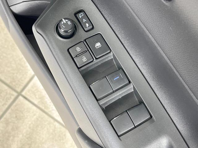 アクア Ｘ　禁煙車　４ＷＤ　ディスプレイオーディオ　ＡＣ１００Ｖ電源　衝突被害軽減　レーダークルーズ　スマートキー　ＬＥＤヘッド　ＥＴＣ　オートハイビーム　オートライト　オートエアコン　Ｂｌｕｅｔｏｏｔｈ（40枚目）