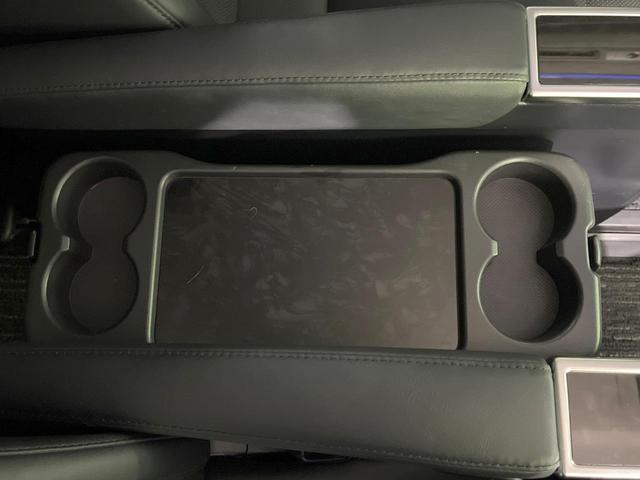 ヴェルファイア ２．５Ｚ　Ｇエディション　禁煙車　４ＷＤ　ＢＩＧ－Ｘ１０型　両側電動スライド　バックカメラ　寒冷地仕様　ＡＣ１００Ｖ電源　衝突軽減装置　レーダークルーズ　パワーバックドア　合皮シート　シートベンチレーション　パワーシート（47枚目）