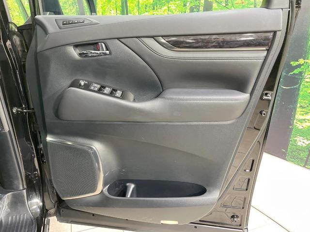 ヴェルファイア ２．５Ｚ　Ｇエディション　禁煙車　４ＷＤ　ＢＩＧ－Ｘ１０型　両側電動スライド　バックカメラ　寒冷地仕様　ＡＣ１００Ｖ電源　衝突軽減装置　レーダークルーズ　パワーバックドア　合皮シート　シートベンチレーション　パワーシート（62枚目）