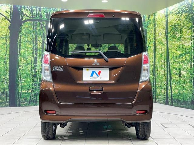 ｅＫスペース Ｍ　ｅ－アシスト　禁煙車　衝突軽減装置　ＣＤ　アイドリングストップ　　電動格納ミラー　盗難防止装置　プライバシーガラス　　横滑り防止装置　　衝突安全ボディ　トラクションコントロール（15枚目）