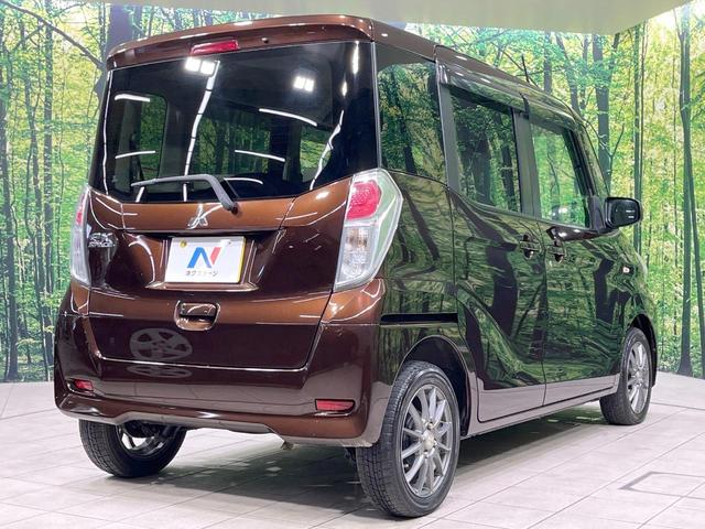 ｅＫスペース Ｍ　ｅ－アシスト　禁煙車　衝突軽減装置　ＣＤ　アイドリングストップ　　電動格納ミラー　盗難防止装置　プライバシーガラス　　横滑り防止装置　　衝突安全ボディ　トラクションコントロール（17枚目）