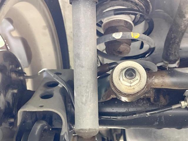 ワゴンＲ ＦＺ　禁煙車　ＳＤナビ　衝突軽減装置　シートヒーター　スマートキー　オートエアコン　アイドリングストップ　ＣＤ／ＤＶＤ再生　横滑り防止装置　プライバシーガラス　ドアバイザー　純正１４インチＡＷ（21枚目）