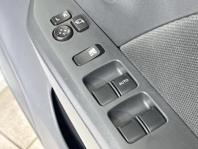 ワゴンＲ ＦＺ　禁煙車　ＳＤナビ　衝突軽減装置　シートヒーター　スマートキー　オートエアコン　アイドリングストップ　ＣＤ／ＤＶＤ再生　横滑り防止装置　プライバシーガラス　ドアバイザー　純正１４インチＡＷ（38枚目）