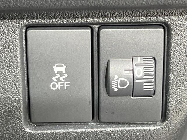 Ｎ－ＢＯＸカスタム ターボ　禁煙車　ターボ　純正９型ナビ　全周囲カメラ　両側電動ドア　衝突軽減装置　アダプティブクルーズ　ハーフレザーシート　シートヒーター　ＬＥＤヘッド　ＥＴＣ　レーンアシスト　純正１５インチＡＷ　パドルシフト（35枚目）