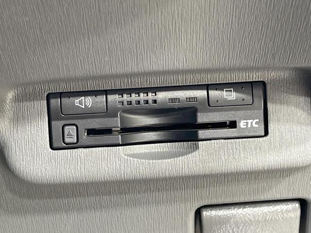 プリウス S 禁煙車 サンルーフ SDナビ バックカメラ スマートキー ETC 純正15インチAW フォグライト オートライト オートエアコン Bluetooth CD/DVD再生 フルセグ シートリフター(6枚目)