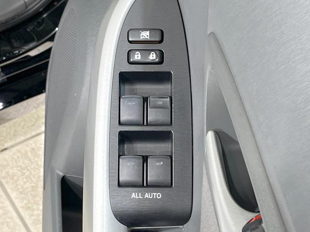 プリウス S 禁煙車 サンルーフ SDナビ バックカメラ スマートキー ETC 純正15インチAW フォグライト オートライト オートエアコン Bluetooth CD/DVD再生 フルセグ シートリフター(47枚目)