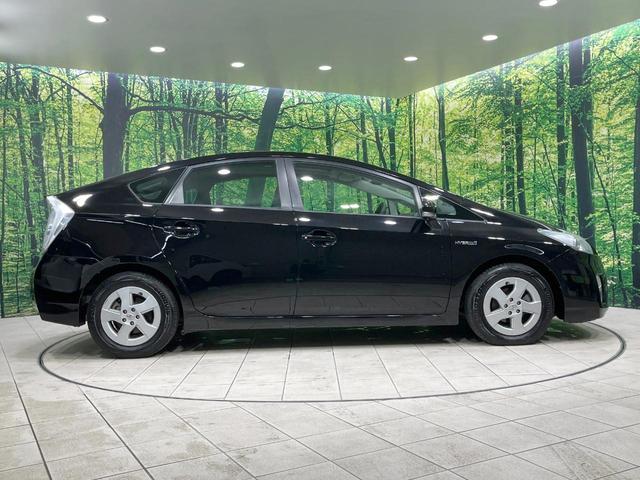 プリウス S 禁煙車 サンルーフ SDナビ バックカメラ スマートキー ETC 純正15インチAW フォグライト オートライト オートエアコン Bluetooth CD/DVD再生 フルセグ シートリフター(55枚目)