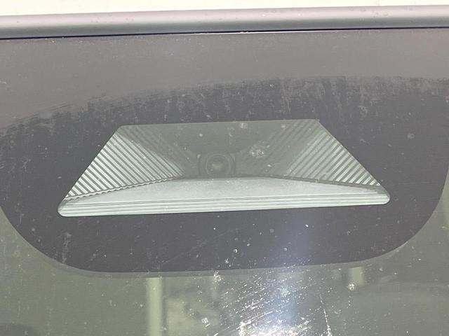 Ｎ－ＢＯＸカスタム ベースグレード　届出済未使用車　衝突軽減装置　電動スライドドア　コーナーセンサー　スマートキー　ＬＥＤヘッド　純正１４インチアルミ　オートハイビーム　車線逸脱警報　オートライト　オートエアコン（3枚目）