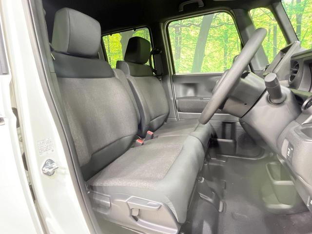 Ｎ－ＢＯＸカスタム ベースグレード　届出済未使用車　衝突軽減装置　電動スライドドア　コーナーセンサー　スマートキー　ＬＥＤヘッド　純正１４インチアルミ　オートハイビーム　車線逸脱警報　オートライト　オートエアコン（8枚目）