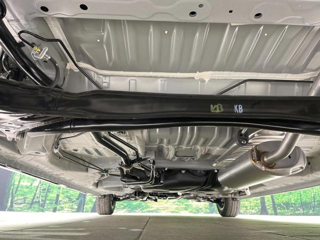 Ｎ－ＢＯＸカスタム ベースグレード　届出済未使用車　衝突軽減装置　電動スライドドア　コーナーセンサー　スマートキー　ＬＥＤヘッド　純正１４インチアルミ　オートハイビーム　車線逸脱警報　オートライト　オートエアコン（19枚目）