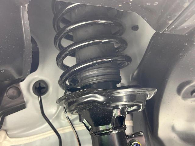 Ｎ－ＢＯＸカスタム ベースグレード　届出済未使用車　衝突軽減装置　電動スライドドア　コーナーセンサー　スマートキー　ＬＥＤヘッド　純正１４インチアルミ　オートハイビーム　車線逸脱警報　オートライト　オートエアコン（20枚目）