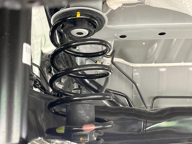 Ｎ－ＢＯＸカスタム ベースグレード　届出済未使用車　衝突軽減装置　電動スライドドア　コーナーセンサー　スマートキー　ＬＥＤヘッド　純正１４インチアルミ　オートハイビーム　車線逸脱警報　オートライト　オートエアコン（23枚目）