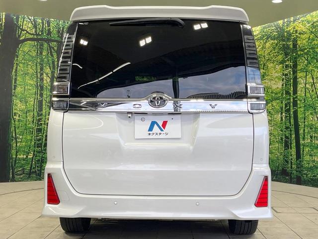 ヴォクシー ＺＳ　煌ＩＩ　禁煙車　後席モニター　９型ナビ　衝突軽減装置　両側電動スライドドア　クルコン　ドラレコ　コーナーセンサー　ＬＥＤヘッド　ＥＴＣ　純正１６インチアルミ　オートハイビーム　オートライト　Ｂｌｕｅｔｏｏｔｈ（16枚目）