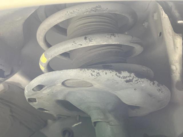 ヴォクシー ＺＳ　煌ＩＩ　禁煙車　後席モニター　９型ナビ　衝突軽減装置　両側電動スライドドア　クルコン　ドラレコ　コーナーセンサー　ＬＥＤヘッド　ＥＴＣ　純正１６インチアルミ　オートハイビーム　オートライト　Ｂｌｕｅｔｏｏｔｈ（20枚目）