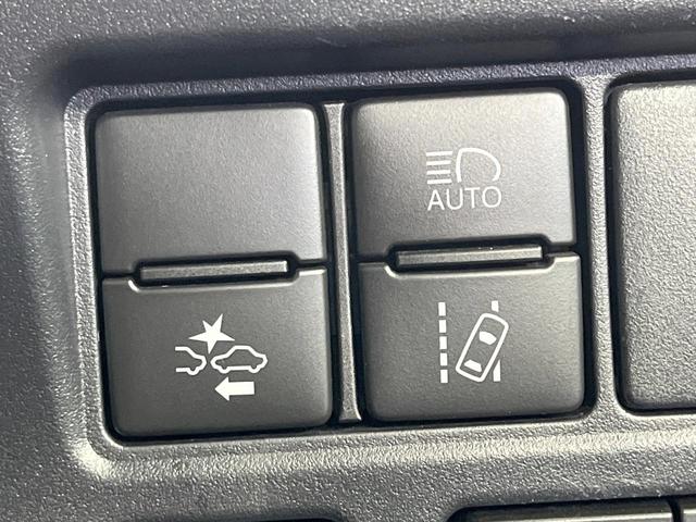 ヴォクシー ＺＳ　煌ＩＩ　禁煙車　後席モニター　９型ナビ　衝突軽減装置　両側電動スライドドア　クルコン　ドラレコ　コーナーセンサー　ＬＥＤヘッド　ＥＴＣ　純正１６インチアルミ　オートハイビーム　オートライト　Ｂｌｕｅｔｏｏｔｈ（30枚目）