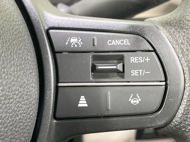 Ｎ－ＢＯＸ ベースグレード　禁煙　純正９型ディスプレーオーディオ　両側電動スライドドア　バックカメラ　衝突被害軽減システム　コーナーセンサー　スマートキー　ＬＥＤヘッド　ＥＴＣ　オートハイビーム　車線逸脱警報（7枚目）