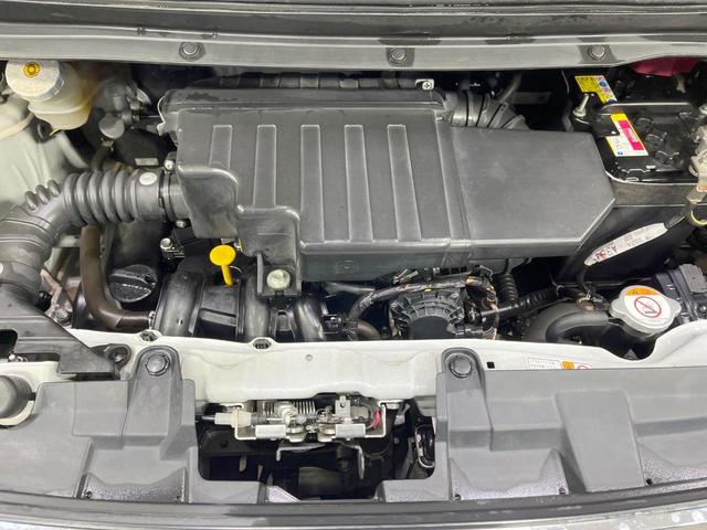 デイズルークス ハイウェイスター　Ｘ　Ｇパッケージ　禁煙車　両側電動スライド　全周囲カメラ　純正ナビ　スマートキー　ＨＩＤヘッド　ＥＴＣ　純正１５インチＡＷ　オートライト　オートエアコン　フルセグ　フォグライト　ステアリングスイッチ　ドアバイザー（18枚目）