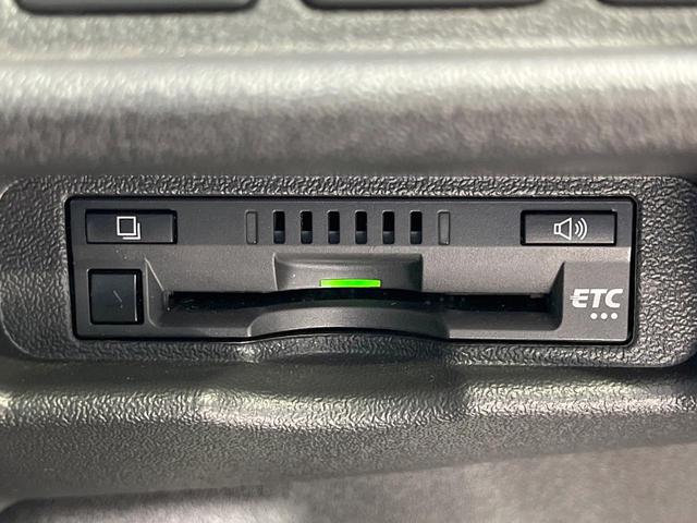 ハイエースバン ロングスーパーGL 4WD ディーゼル 禁煙車 衝突軽減装置 両側電動ドア 純正ナビ 全周囲カメラ 寒冷地仕様 デジタルインナーミラー 100V電源 コーナーセンサー オートハイビーム スマートキー LEDヘッド ETC(7枚目)