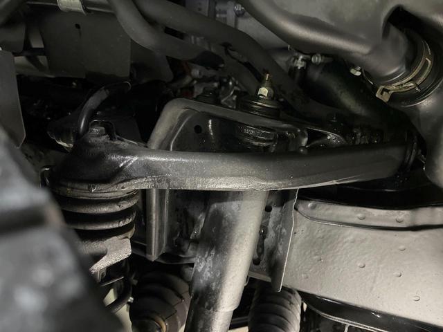 ハイエースバン ロングスーパーGL 4WD ディーゼル 禁煙車 衝突軽減装置 両側電動ドア 純正ナビ 全周囲カメラ 寒冷地仕様 デジタルインナーミラー 100V電源 コーナーセンサー オートハイビーム スマートキー LEDヘッド ETC(20枚目)