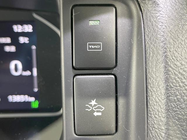 ハイエースバン ロングスーパーGL 4WD ディーゼル 禁煙車 衝突軽減装置 両側電動ドア 純正ナビ 全周囲カメラ 寒冷地仕様 デジタルインナーミラー 100V電源 コーナーセンサー オートハイビーム スマートキー LEDヘッド ETC(37枚目)