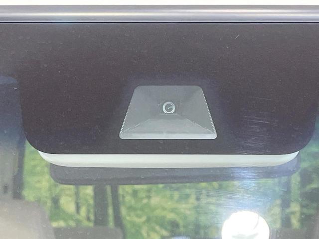 Ｎ－ＢＯＸ Ｇ・Ｌホンダセンシング　禁煙車　純正ナビ　バックカメラ　衝突軽減装置　レーダークルーズ　片側電動スライドドア　コーナーセンサー　スマートキー　ＬＥＤヘッド　ビルトインＥＴＣ　オートハイビーム　オートライト　オートエアコン（5枚目）
