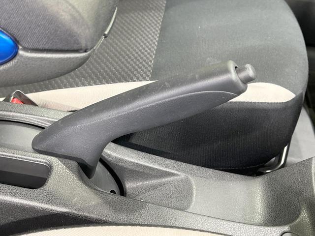 ノート e-パワー X 禁煙車 純正ナビ 全周囲カメラ 衝突軽減装置 ドラレコ コーナーセンサー デジタルインナーミラー LEDヘッド ETC スマートキー オートライト オートエアコン Bluetooth 純正15インチA(25枚目)