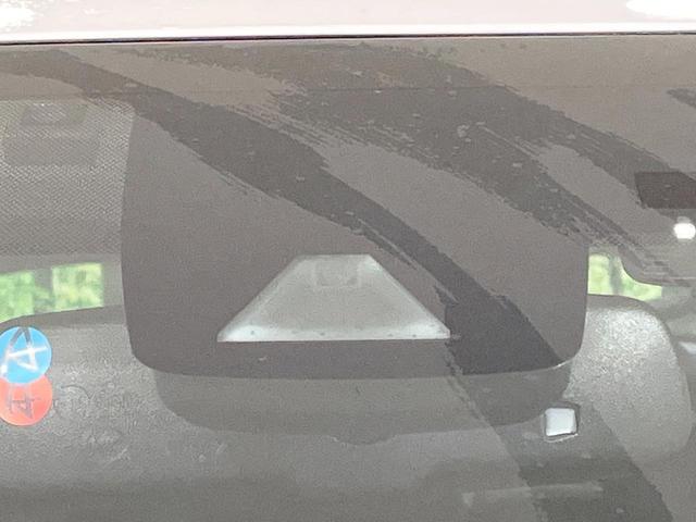 プリウス SセーフティプラスII 禁煙車 純正8型ディスプレイオーディオ 全周囲カメラ 衝突軽減装置 レーダークルーズ ドラレコ コーナーセンサー ブラインドスポットモニター LEDヘッド ETC オートライト オートエアコン(5枚目)