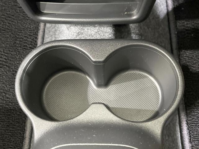 アルト VP 禁煙車 5MT CD 横滑り防止装置 盗難防止システム リモコンキー 衝突安全ボディ プライバシーガラス ドアバイザー AUX ヘッドライトレベライザー エアコン パワーステアリング(28枚目)