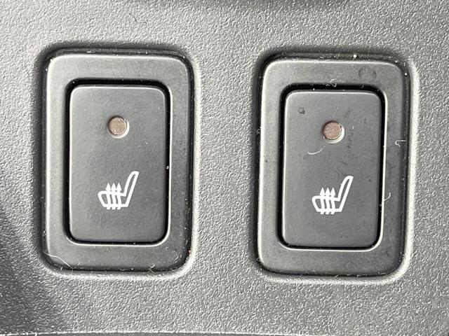 フロンクス ベースグレード 4WD 禁煙車 衝突軽減装置 純正9型ナビ 全周囲カメラ レーダークルーズ ブラインドスポットモニター ヘッドアップディスプレイ 前席シートヒーター 合皮シート LEDヘッド スマートキー(7枚目)