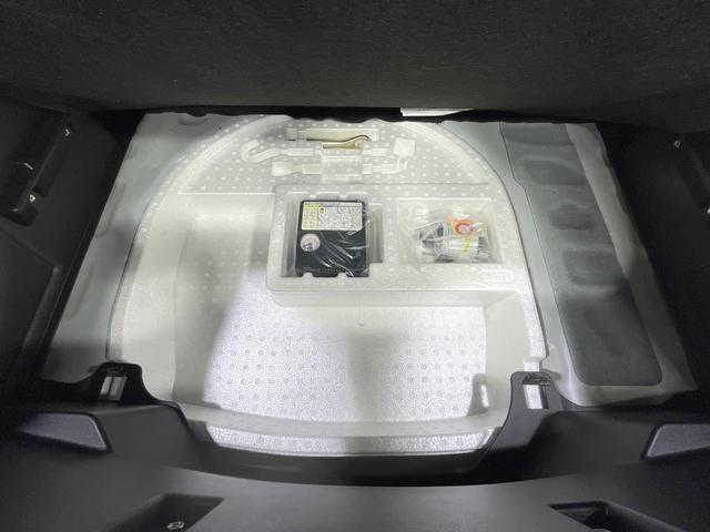 フロンクス ベースグレード 4WD 禁煙車 衝突軽減装置 純正9型ナビ 全周囲カメラ レーダークルーズ ブラインドスポットモニター ヘッドアップディスプレイ 前席シートヒーター 合皮シート LEDヘッド スマートキー(50枚目)