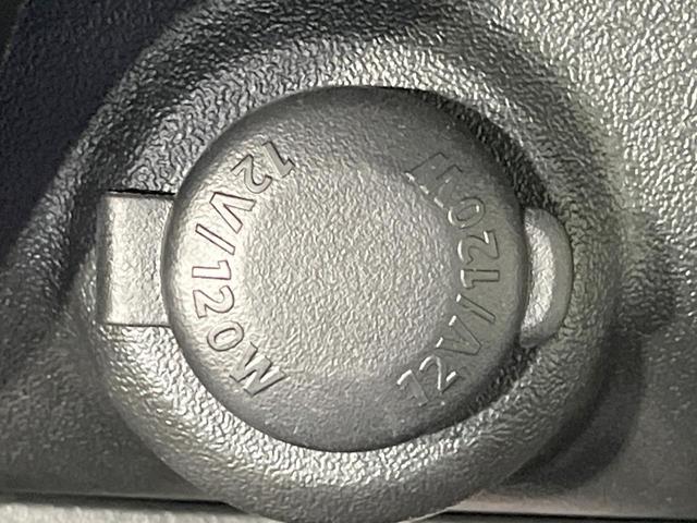 フロンクス ベースグレード 4WD 禁煙車 衝突軽減装置 純正9型ナビ 全周囲カメラ レーダークルーズ ブラインドスポットモニター ヘッドアップディスプレイ 前席シートヒーター 合皮シート LEDヘッド スマートキー(62枚目)