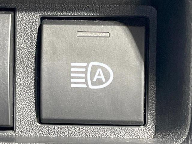 シエンタ ハイブリッドZ 禁煙車 モデリスタエアロ 純正10.5型ディスプレイオーディオ バックカメラ 衝突軽減装置 レーダークルーズ 両側電動スライドドア コーナーセンサー LEDヘッド ETC オートハイビーム(30枚目)