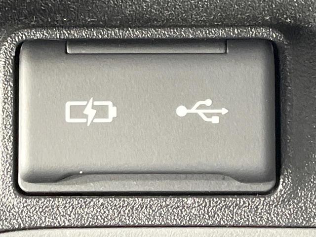 シエンタ ハイブリッドZ 禁煙車 モデリスタエアロ 純正10.5型ディスプレイオーディオ バックカメラ 衝突軽減装置 レーダークルーズ 両側電動スライドドア コーナーセンサー LEDヘッド ETC オートハイビーム(41枚目)